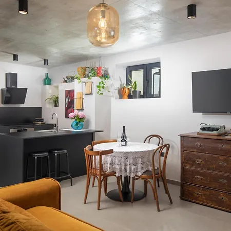 Giorgio Jursici Casa de Férias